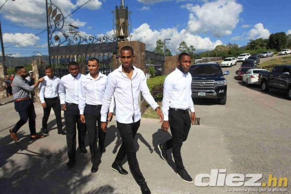 FOTOS: Así despidieron jugadores del Olimpia y familiares a Rafael Ferrari