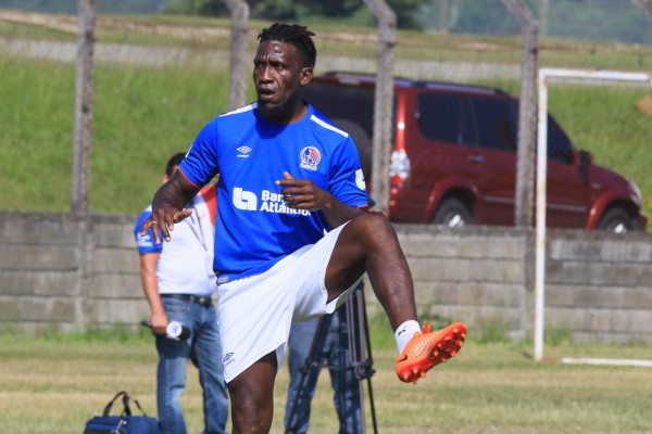 Hendry Thomas está listo: Así ha sido su evolución en Olimpia