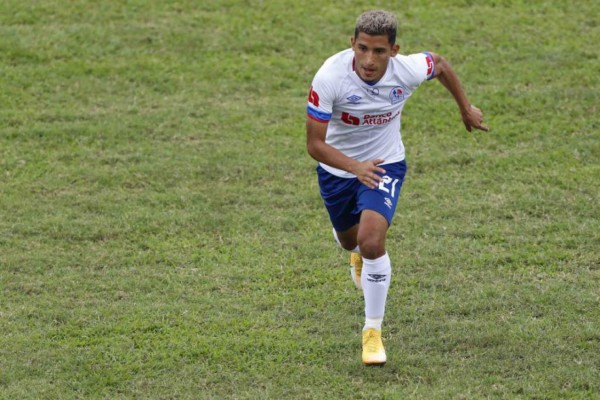 Ataque potente: Pedro Troglio y una alineación ofensiva para el partido Olimpia-Real España