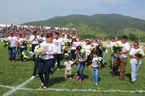 NO VISTE EN TV: Emilio y Virginia, la reacción de Medford tras fallo de Rony y triste homenaje en Tocoa