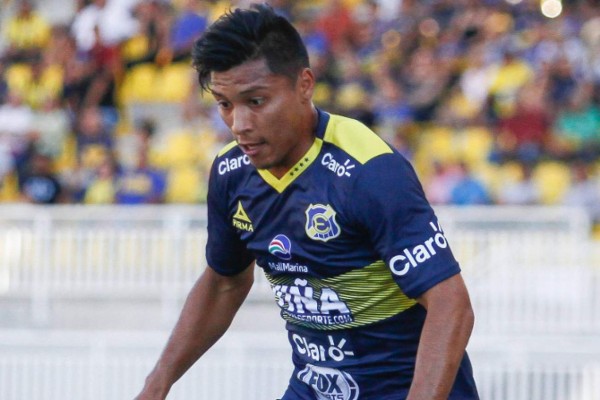 Diario AS pone al hondureño Cristian Cálix como uno de los mejores fichajes de la Liga MX