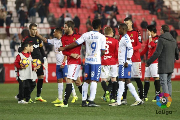 Anthony Lozano: 'Mi idea es tener un tercer año como jugador del Tenerife”