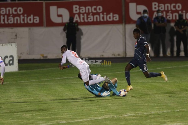 La cábala que no le funcionó a Diego, el inesperado 'pilotaje' incluido y la llegada de Troglio al Nacional