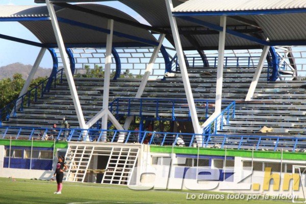 Las cinco canchas de fútbol 11 que son sintéticas en Choluteca