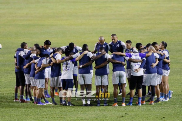 Risas y pelones: El último entrenamiento de Honduras antes de enfrentar a Trinidad y Tobago