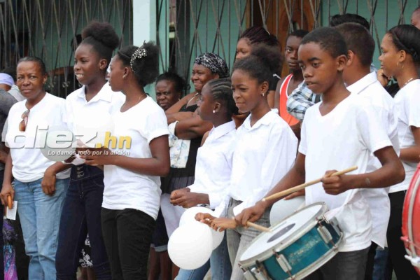 Multitudinario adiós al papá de Maynor Figueroa en Nueva Armenia