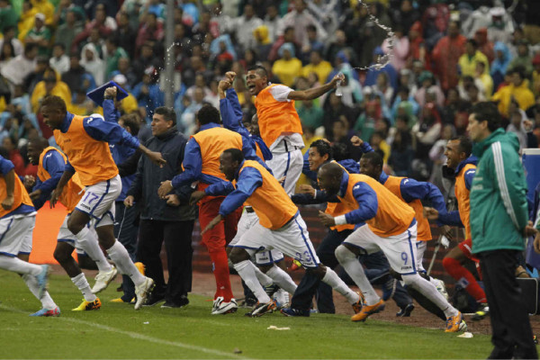 ¡Honduras celebra un histórico Aztecazo!