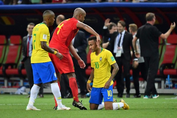 NO SE VIO EN TV: Desgarrador llanto de los brasileños; bronca entre Neymar y figura belga