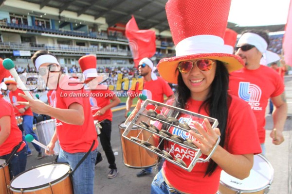 ¡Ufff! Qué bellezas.. Una hemrosa final entre Olimpia y Motagua .