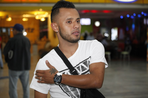 El tico Allan Alemán regresa a entrenar con Real España