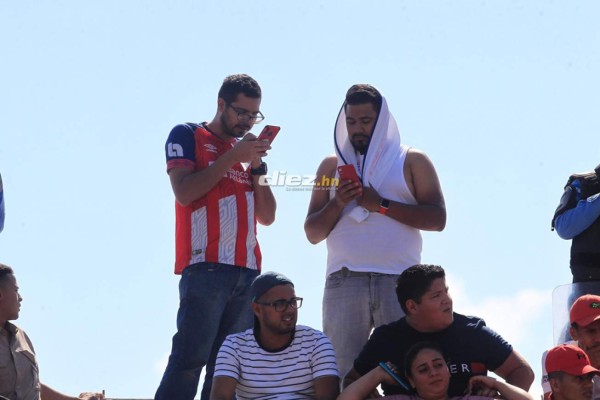 Fotos: Olimpia visita Danlí y provoca locura y llenazo en el Estadio Marcelo Tinoco