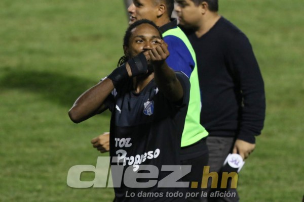 ¡Júbilo, lágrimas y 'marihuana'! El emotivo festejo del Honduras por llegar a la final