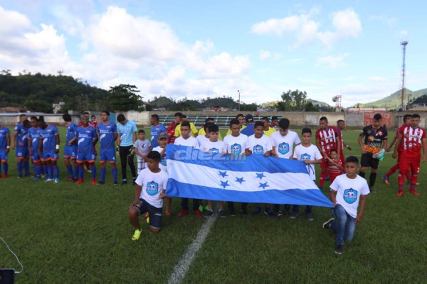 Fotos: Hombrada de UPNFM y eliminaciones de Vida y Real de Minas