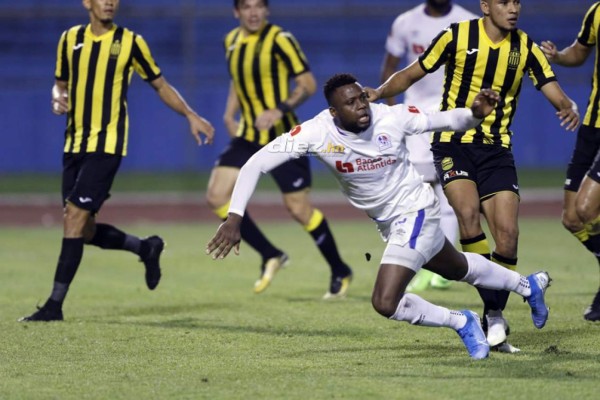 El abrazo de Pedro Troglio a Ramiro, tierno beso a Cristian Cálix y la pelea entre Leverón y Delis