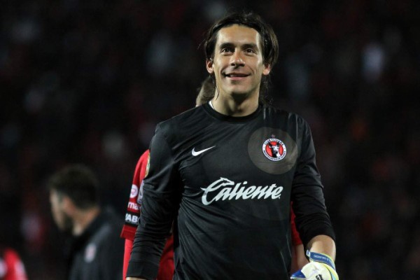 Cirilo Saucedo hace las de Honda y pide trabajo en Twitter: ''Ya no cobro caro''