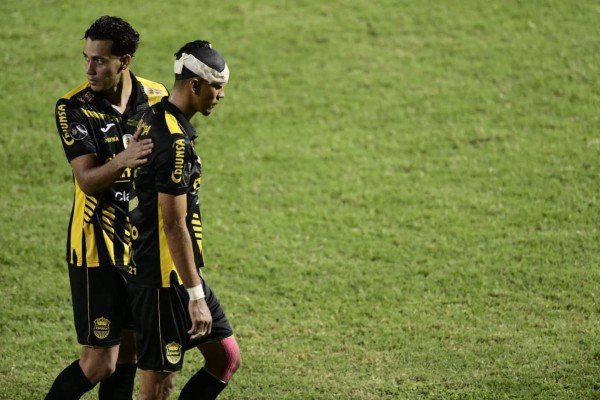 No se vio en TV: frustración aurinegra, festejos verdolagas, cabezas rotas y fuertes reclamos arbitrales