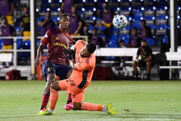 MERCADO: Últimos fichajes que se dieron previo al arranque del torneo; Olimpia y Vida siguen firmando