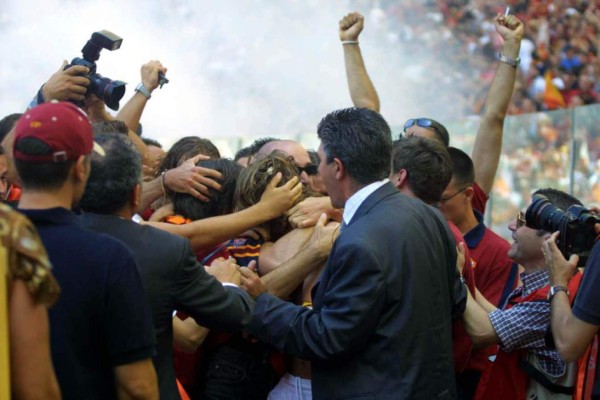 Las 15 inolvidables fotos que marcan la carrera de Francesco Totti