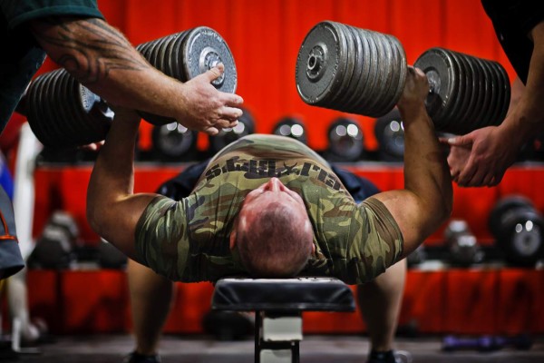 Así era Matt Kroc, el campeón del culturismo que se cambió de sexo