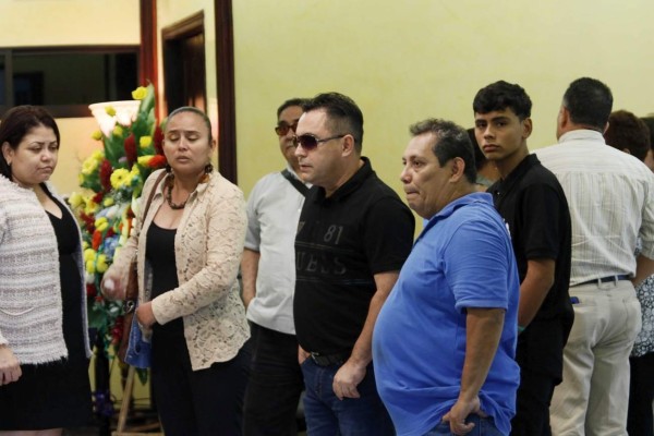 FOTOS: Así fue el último adiós al entrenador hondureño Edwin Pavón