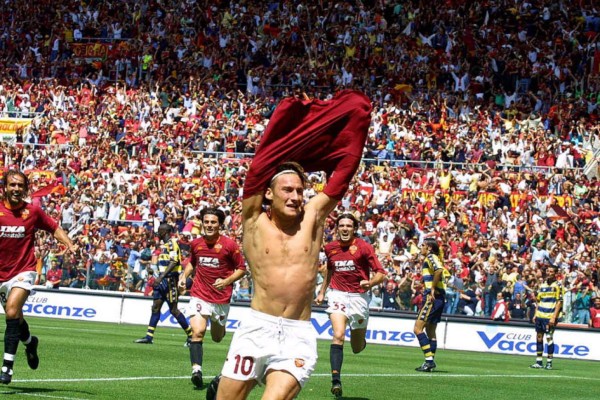 Las 15 inolvidables fotos que marcan la carrera de Francesco Totti