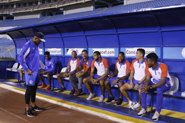 NO SE VIO: Beckeles enmascarado, Carlos Will de vuelta y los gestos de Troglio