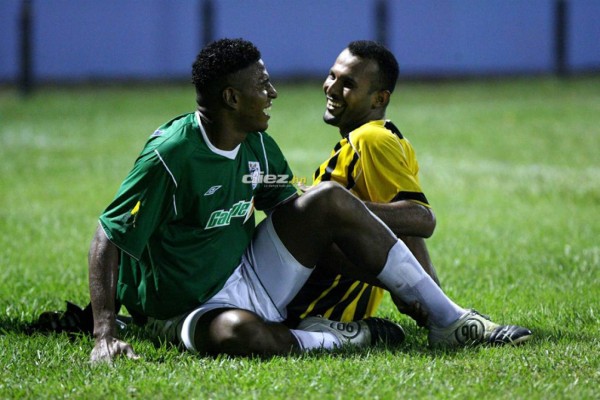 Las fotos que no habías visto del debut de Carlo Costly con Platense hace 14 años
