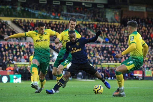 Arsenal empata ante el penúltimo en el primer partido después de Emery