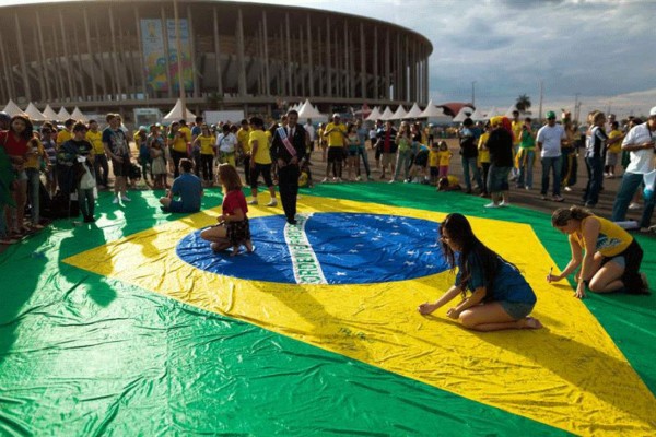 Las mejores imágenes del ambiente previo al juego Brasil vs Holanda.