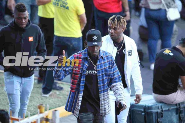 Llenazo en el Nacional y las personalidades que se hicieron presente en el Olimpia-Marathón