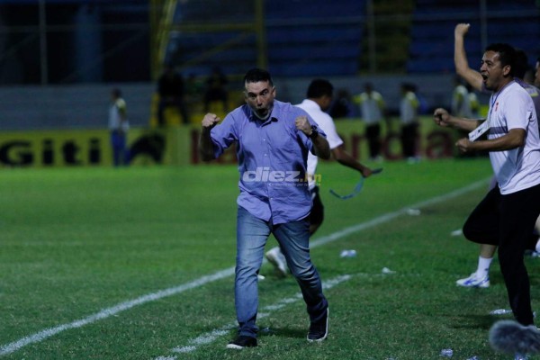 El camuflaje de Diego, el 'nuevo' DT de Olimpia y la euforia de Araújo