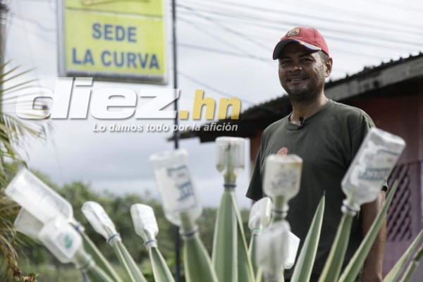 FOTOS: Así vive en la calle ex futbolista Alexis Duarte