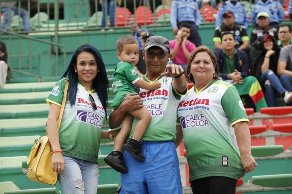 Así se vive el Día de San Valentín en la Liga Nacional de Honduras