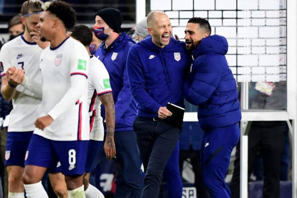Estados Unidos vs México: las tremendas imágenes que dejó la batalla de titanes en Cincinnati