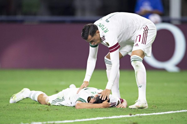 Escalofriante: así quedó el rostro de Chucky Lozano tras el duro choque con el portero de Trinidad y Tobago en la Copa Oro