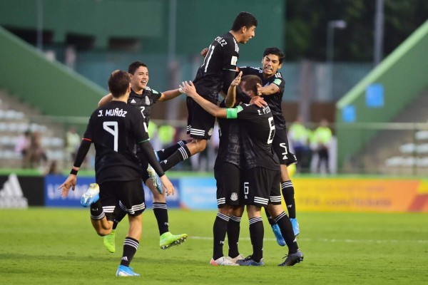 La locura de la selección Sub-17 de México tras clasificar a la final del Mundial de Brasil