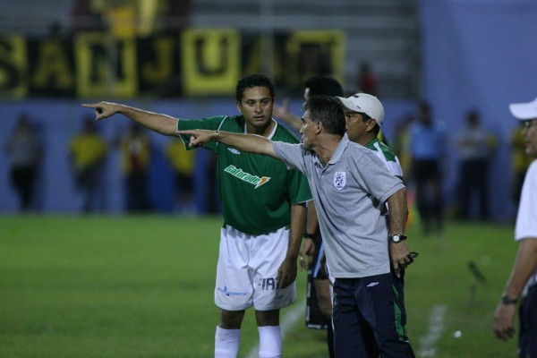Esto fue de los medallistas de plata panamericanos en Winnipeg 1999 con Honduras