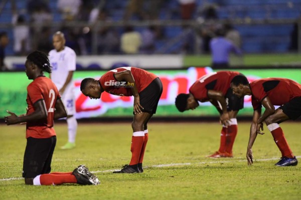 NO VISTE EN TV: Reclamos al árbitro, intercambio de camisas y tristeza trinitense