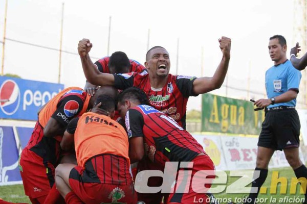 las mejores imágenes de la jornada 17 de la liga nacional de Honduras