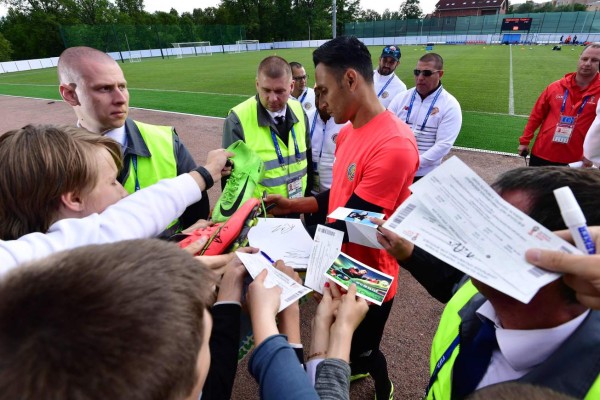 FOTOS: Keylor Navas causa furor en el primer entrenamiento de Costa Rica