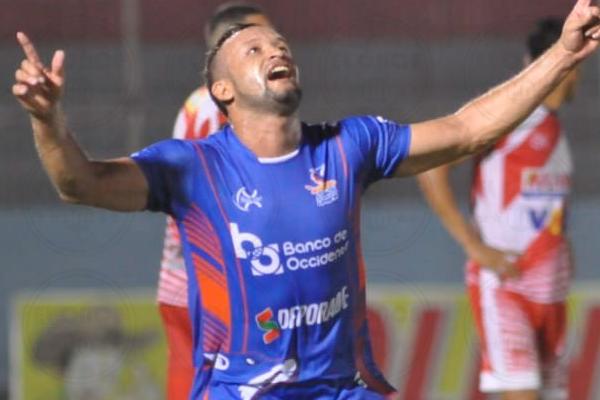 Regresa Jhon Bodden con 43 años: ¡15 grandes veteranos en la Liga de Ascenso de Honduras en este 2025!