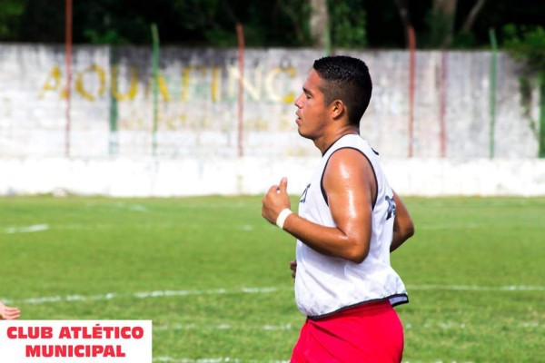 Ascenso: Ramiro Bruschi regresa, Hay Pino con nuevo club y Olancho se sigue armando