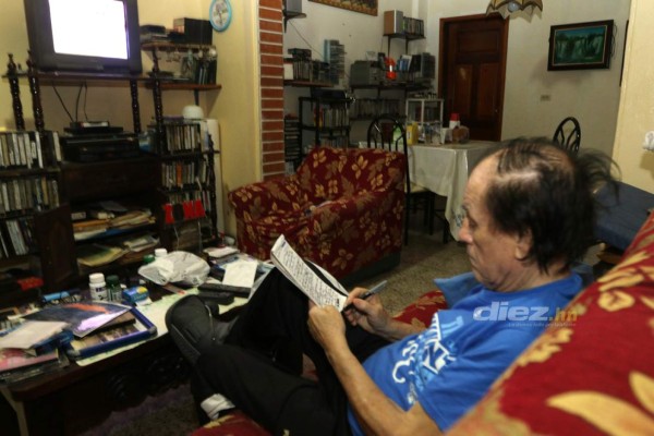 Con un tesoro adentro: Así fue la humilde casa donde Chelato Uclés vivió casi toda su vida