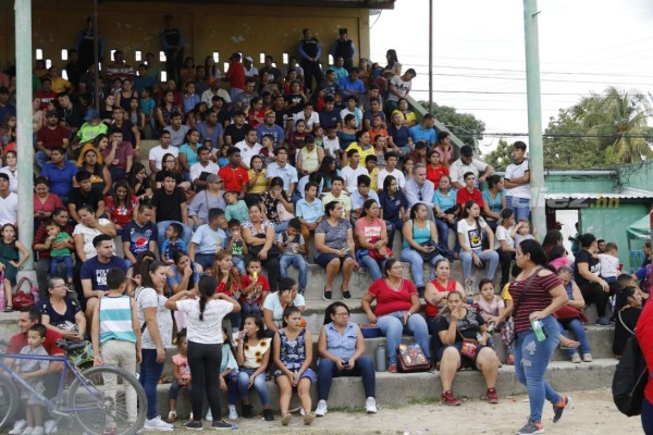 Risas, goles, bellezas y todo lo que se vivió en el Chologol 2020