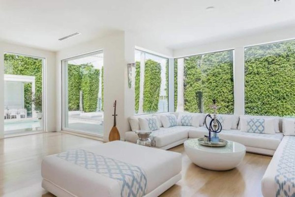 La 'casa maldita' de Shakira: Así es su ostentosa mansión en Miami que nadie quiere comprar