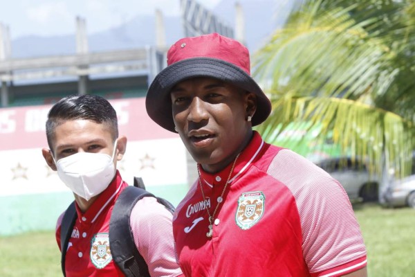 Belleza, fichajes y el nuevo cuerpo técnico: Así fue la presentación de la nueva plantilla del Marathón