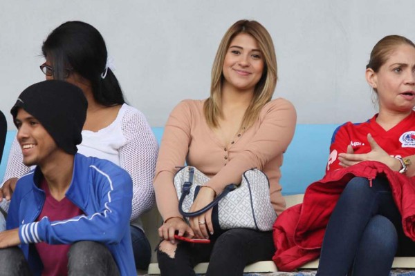 FOTOS: Las preciosuras que le dieron el toque a la jornada 14 de Liga Nacional