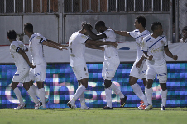 Olimpia busca el tricampeonato nacional