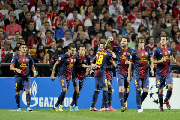 Barcelona vence 2-0 en visita a Benfica