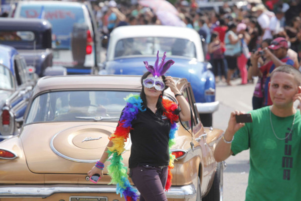 Imágenes de carrozas san pedro sula